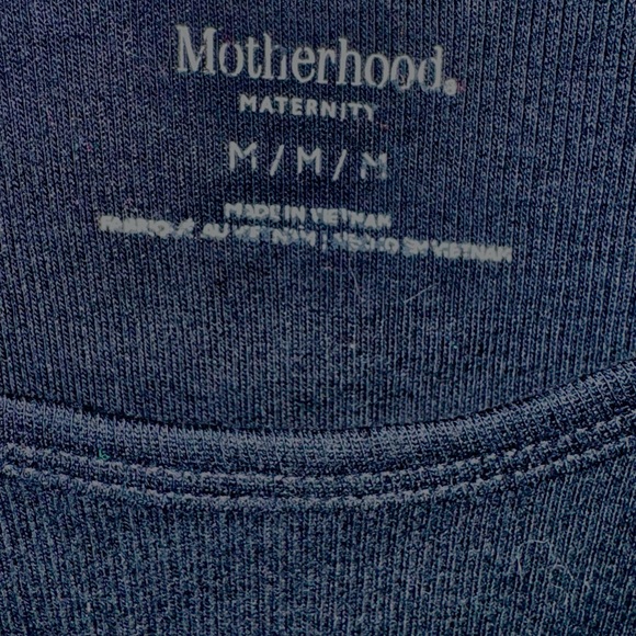 🤰Motherhood Maternity Black Rhinestone Tank - “Due in April” - size M *** NWT** - Picture 11 of 12